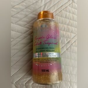 ✨ Tree Hut Tropic Glow Sparkling Gel Wash – NEW – 532 mL